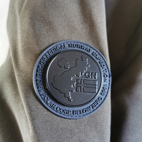 Geographical Norway Hooded Parka Size Small - Picture 5 of 14